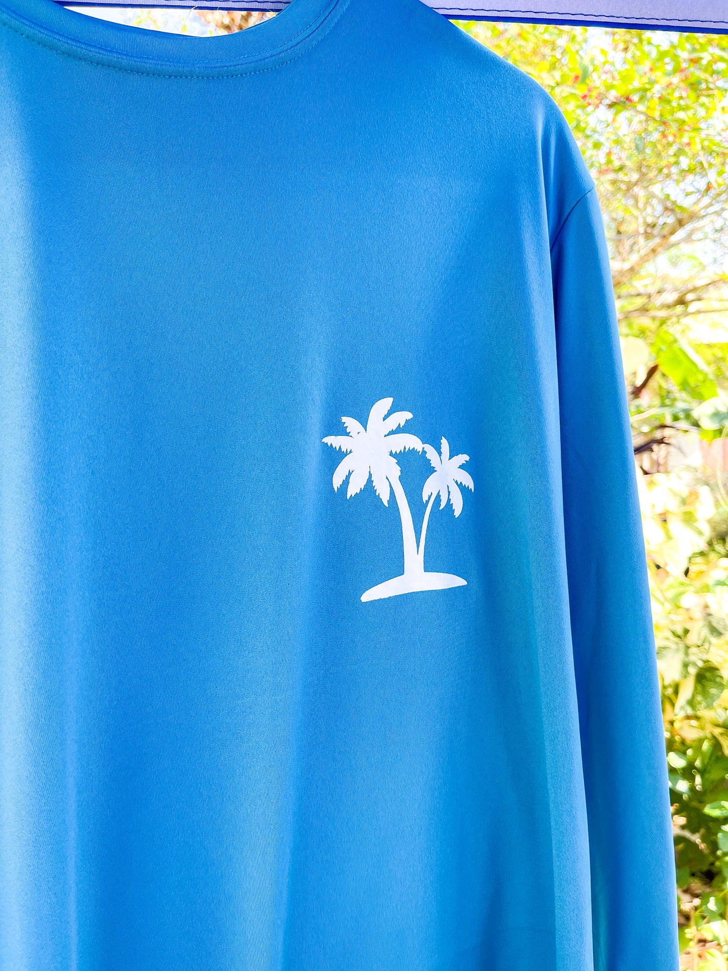 Happiness comes in waves 50+ UPF Islander Long Sleeve